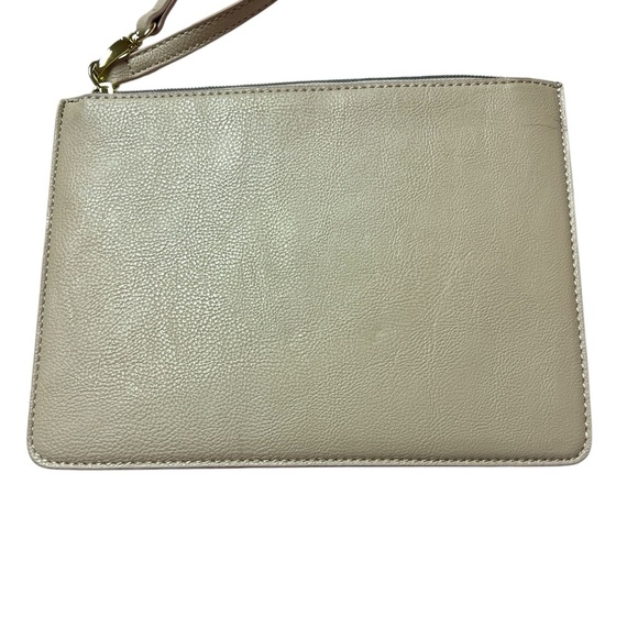 Betsey Johnson Cream Clutch Wristlet with Zipper Closure - Picture 1 of 4
